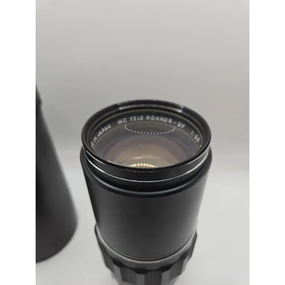 Minolta MC Tele Rokkor QF 1:3.5 200mm zoom lens f/3.5 filter caps